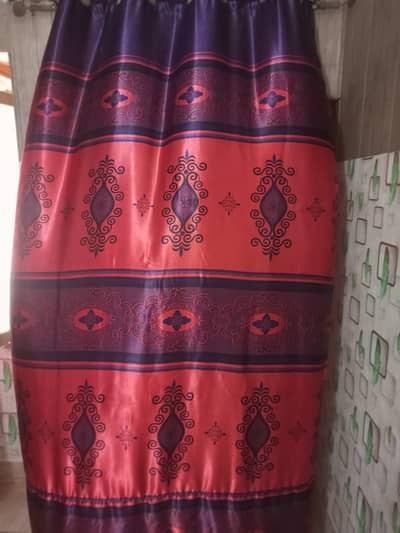 3 Curtains New