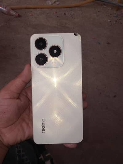 Realme C61