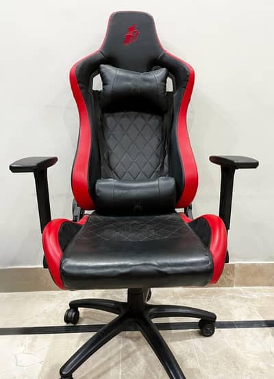 Dk1 Gaming chair urgent sale