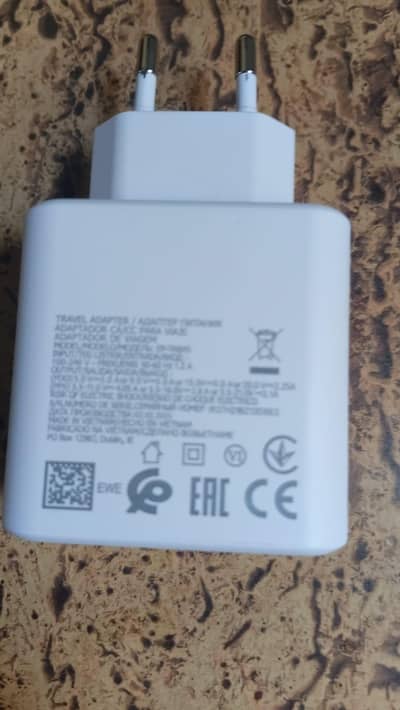 original Samsung 45w superfast charger made in Vietnam