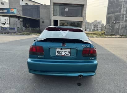 Honda Civic EXi 1999