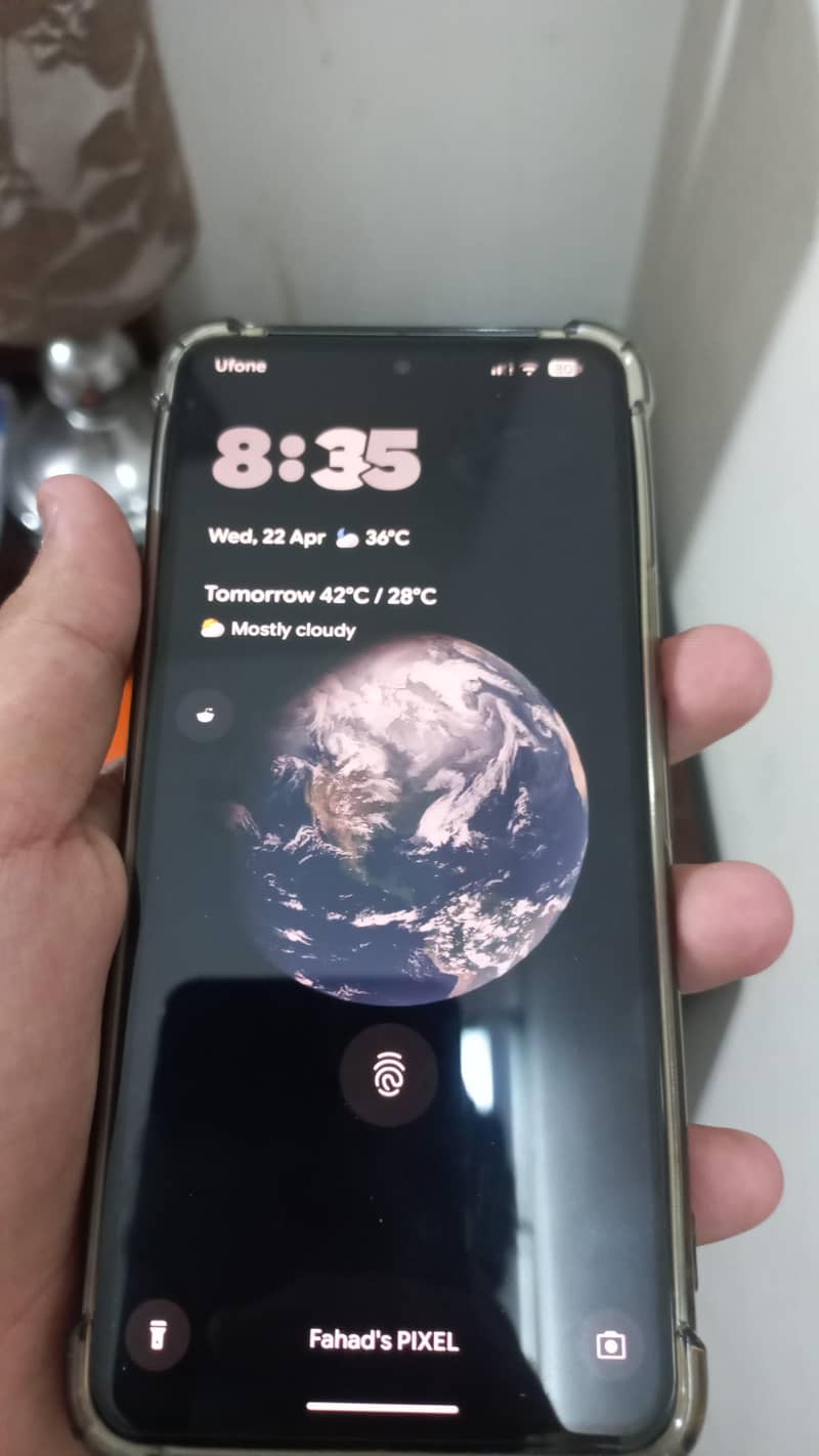 Google Pixel 8 3