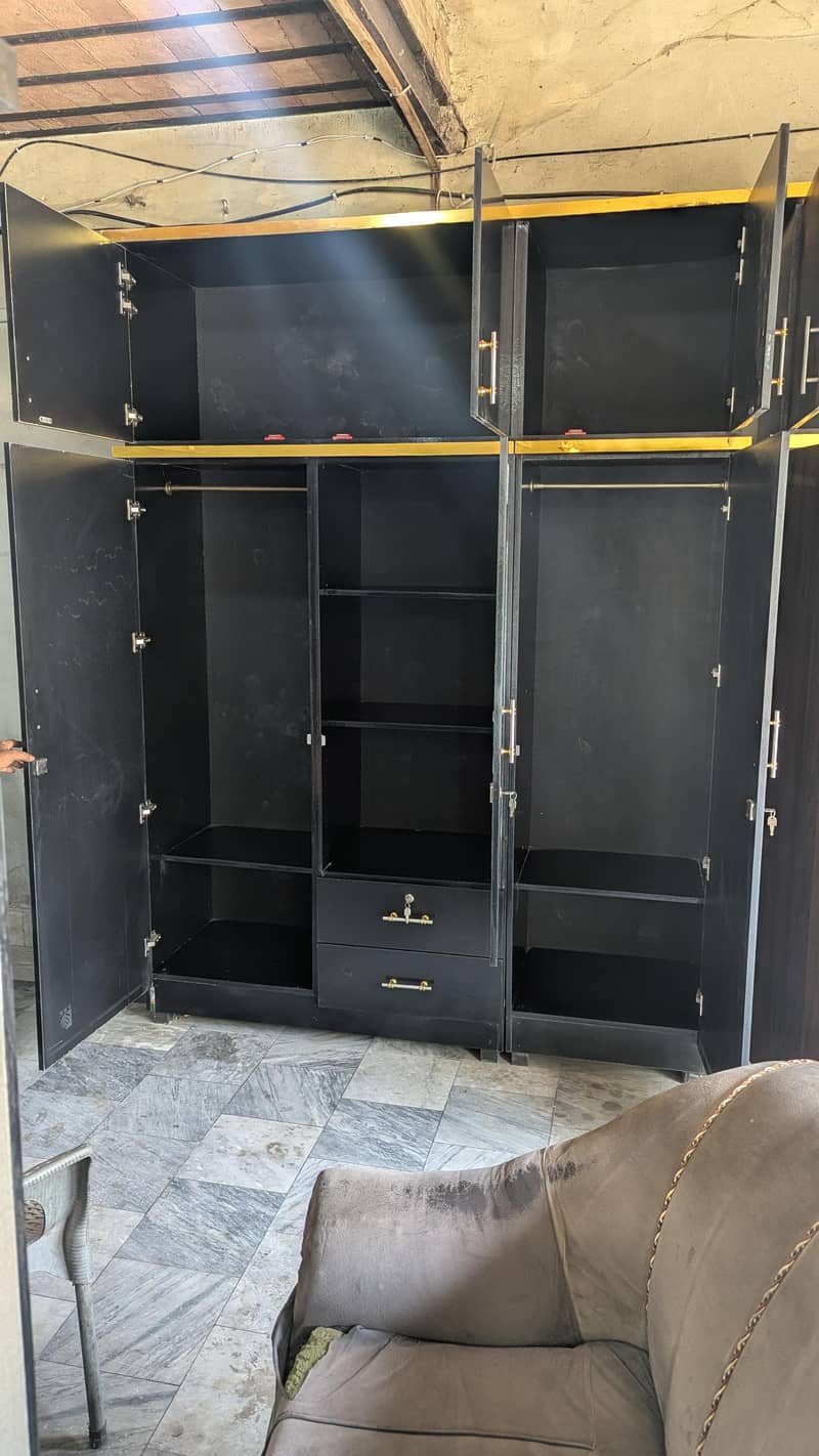 wardrobe 1