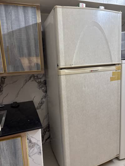 Dawlence Full Size Fridge