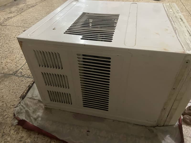 Window Ac 0