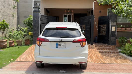 Honda Vezel 2015