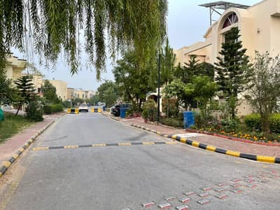 10 Marla Park-Facing Plot for Sale in Bahria Enclave Sector A | Prime Location