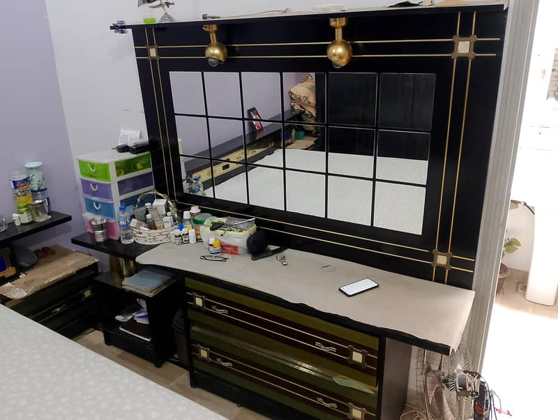 double bed and dressing table 2