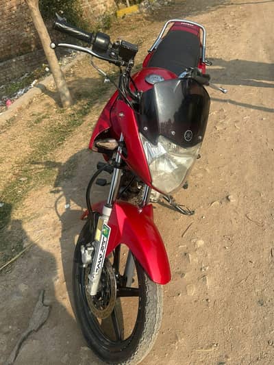 Ybr 2015 Model 8/10 condition