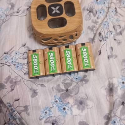 original 5800mah Xbox rechargable battery with fast charging station
