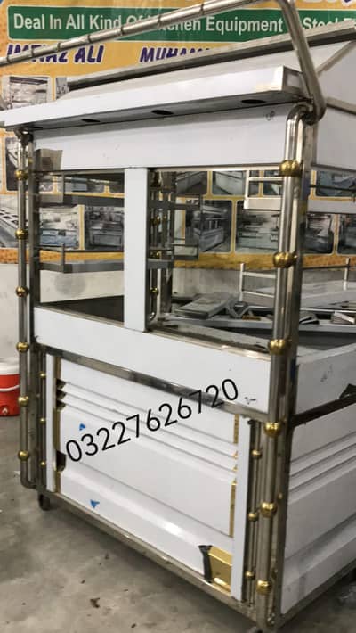 Burger and shawarma counter