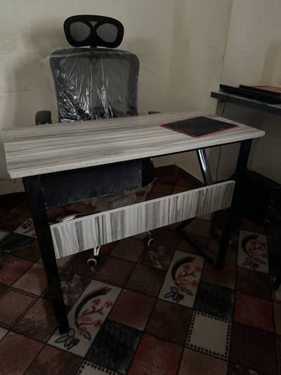Office Table for Laptop and PC