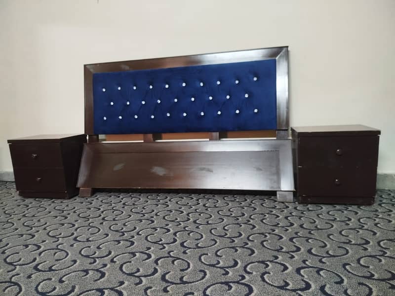 Bed set with dressing table 3