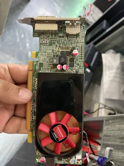 R7 250| 2GB | 10/10 condition