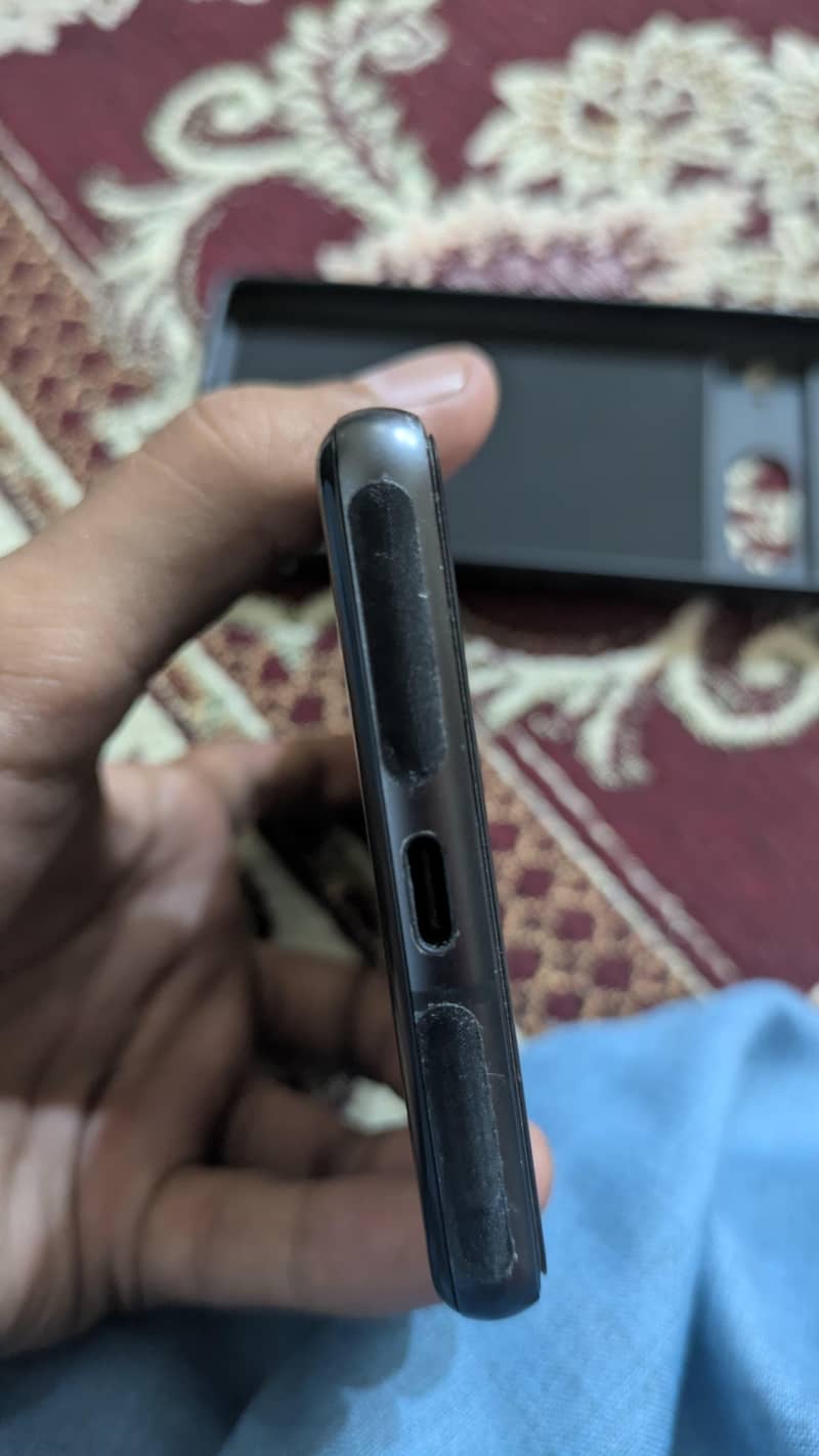 PIXEL 7 5