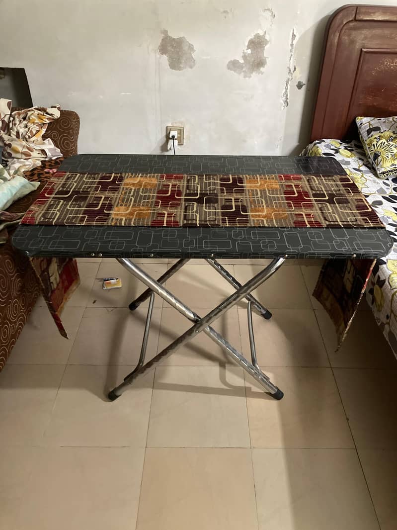 Foldable Table 2