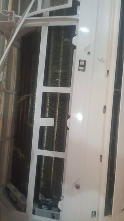 KENWOOD AC 1.5 Ton بلکل اوکے 10+8