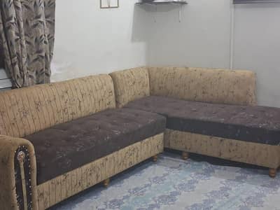 6 seater
