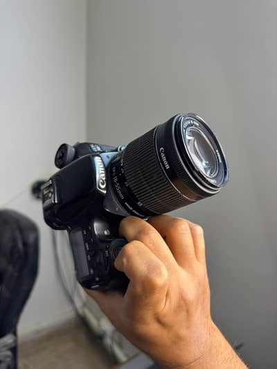 Canon 70d with extra 50mm lens