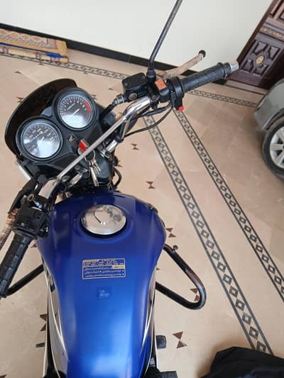 Hoda CB 125 F