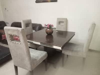 solid wooden dinning table for four person