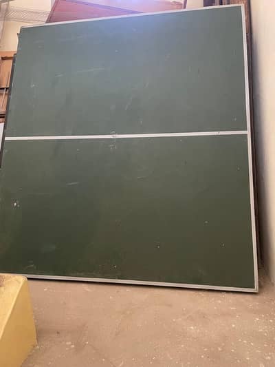 Table tennis table