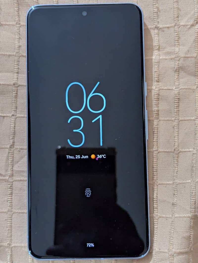 Google Pixel 8 Pro 4