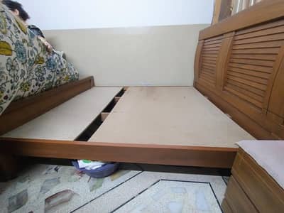 King Size Double Bed Set with Side Tables & Dressing – Almost New