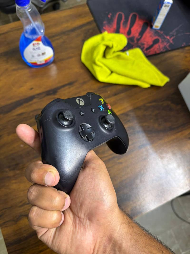 Xbox One Original Controller 0