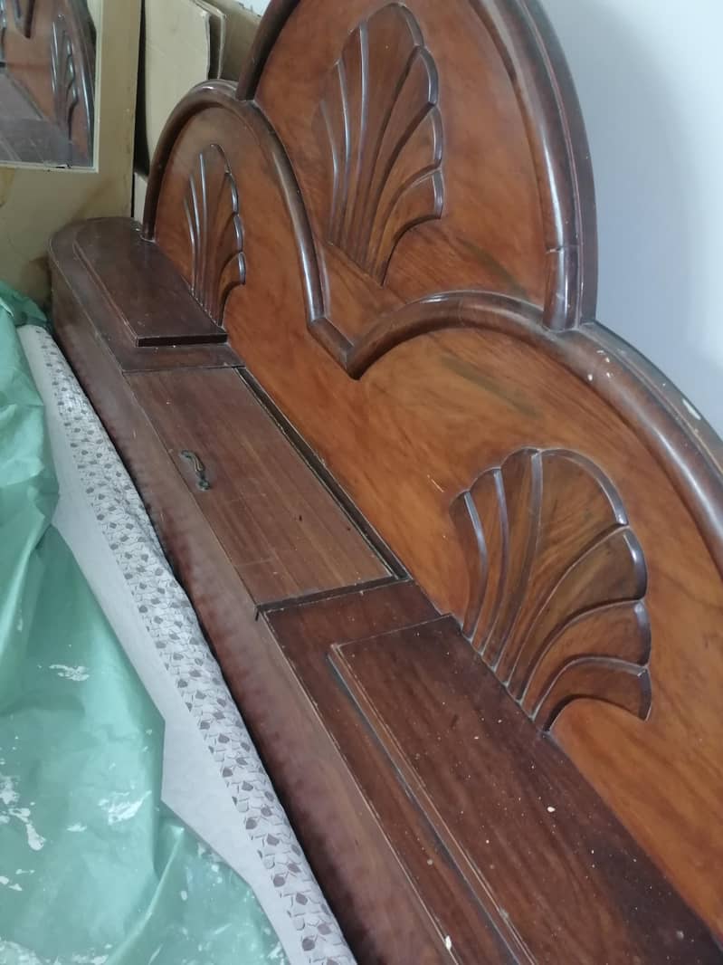 Double Bed with side table 2