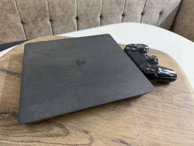 PS4 1 TB Slim