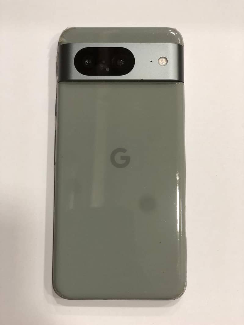 Google Pixel 8 1