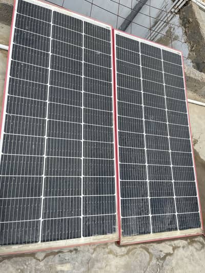 3 solar 150wt solar panels