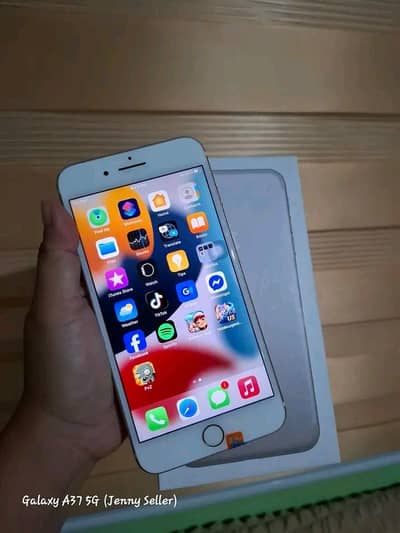 Iphone 7plus PTA approved 128gb My Whatsapp number 0329-26-51-586