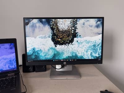 HP P22h G4 21.5” Bezel less IPS Display