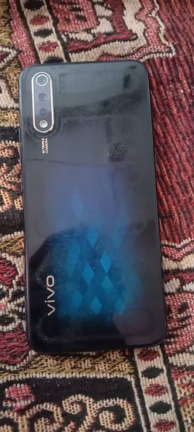 Vivo S1