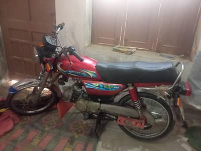 super power bike 10by10 condition 2021 model only 5 month use kiya hai