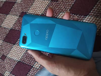 OPPO A12