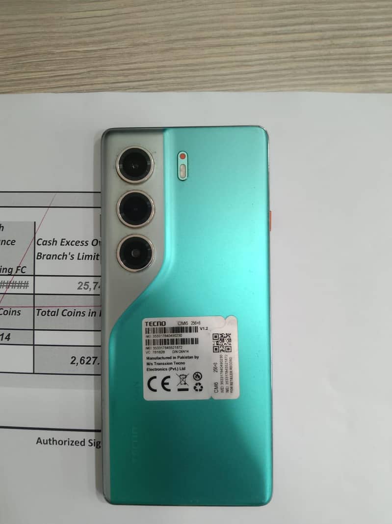 Tecno CAMON 40 Pro 3