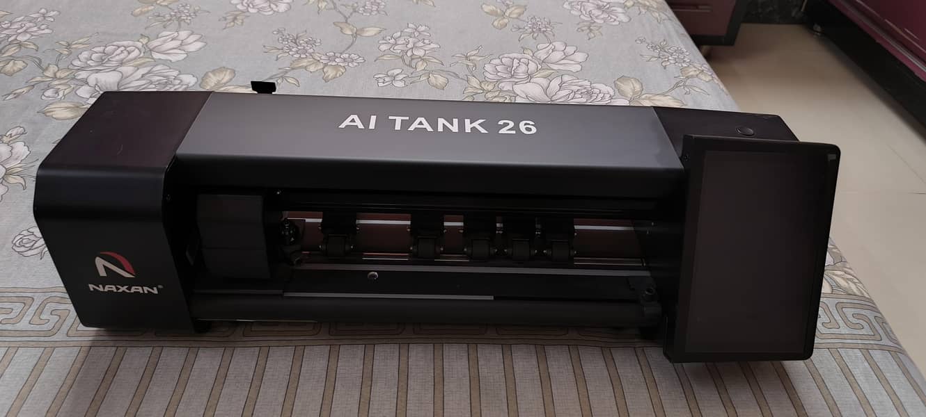 Mobile Skin Cutting Plotter 0