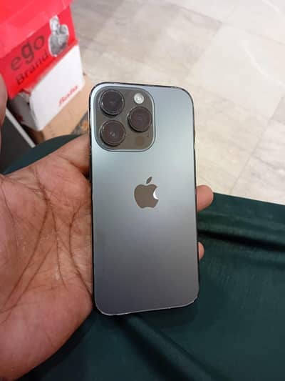 iPhone 14 Pro jv