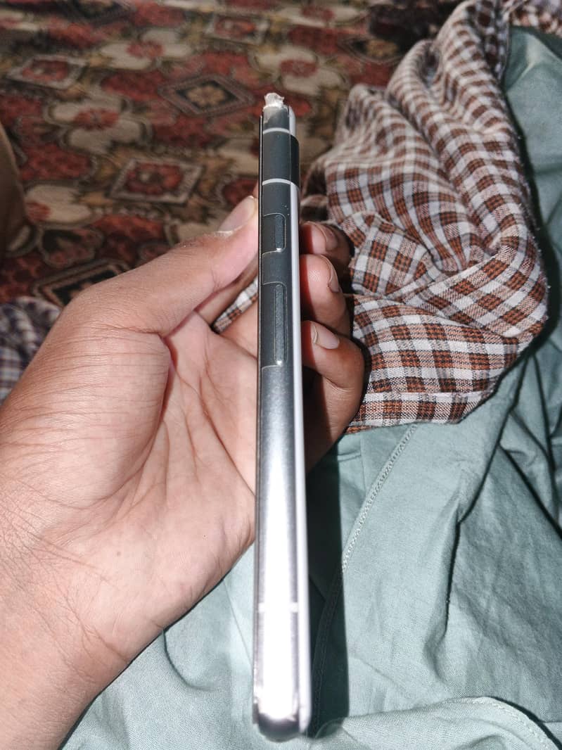 Google Pixel 7a 3