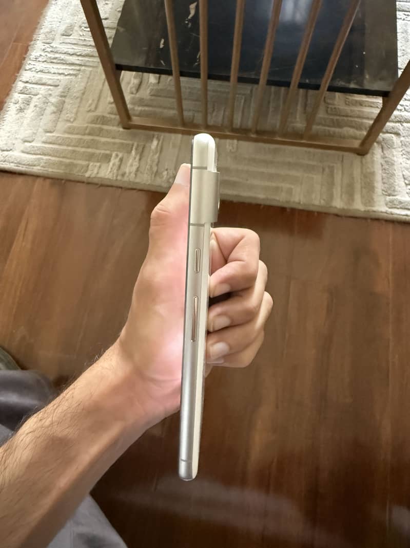 Google Pixel 7 5