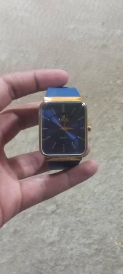 Blue-Gold Watch ⌚