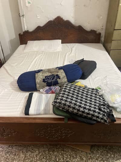 Wooden Bed and Dressing table set for sale