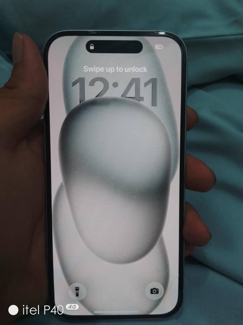 Apple iPhone 15 1