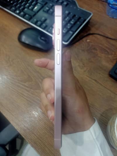 Apple iPhone 15 plus