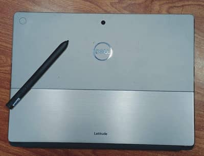 Dell Latitude 7320 (2in1) D-Attached