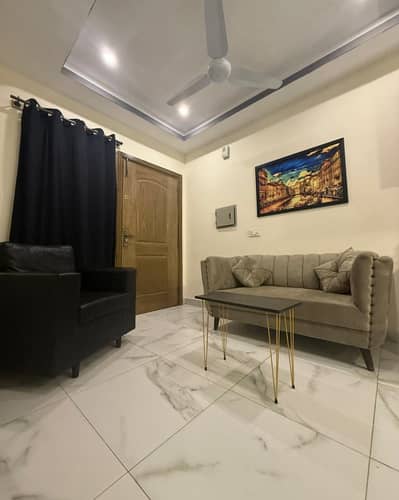 Par day luxury apartment available for rent in Islamabad markez