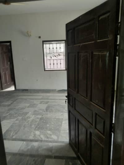 2 marla house in officer colony H13 islamabad